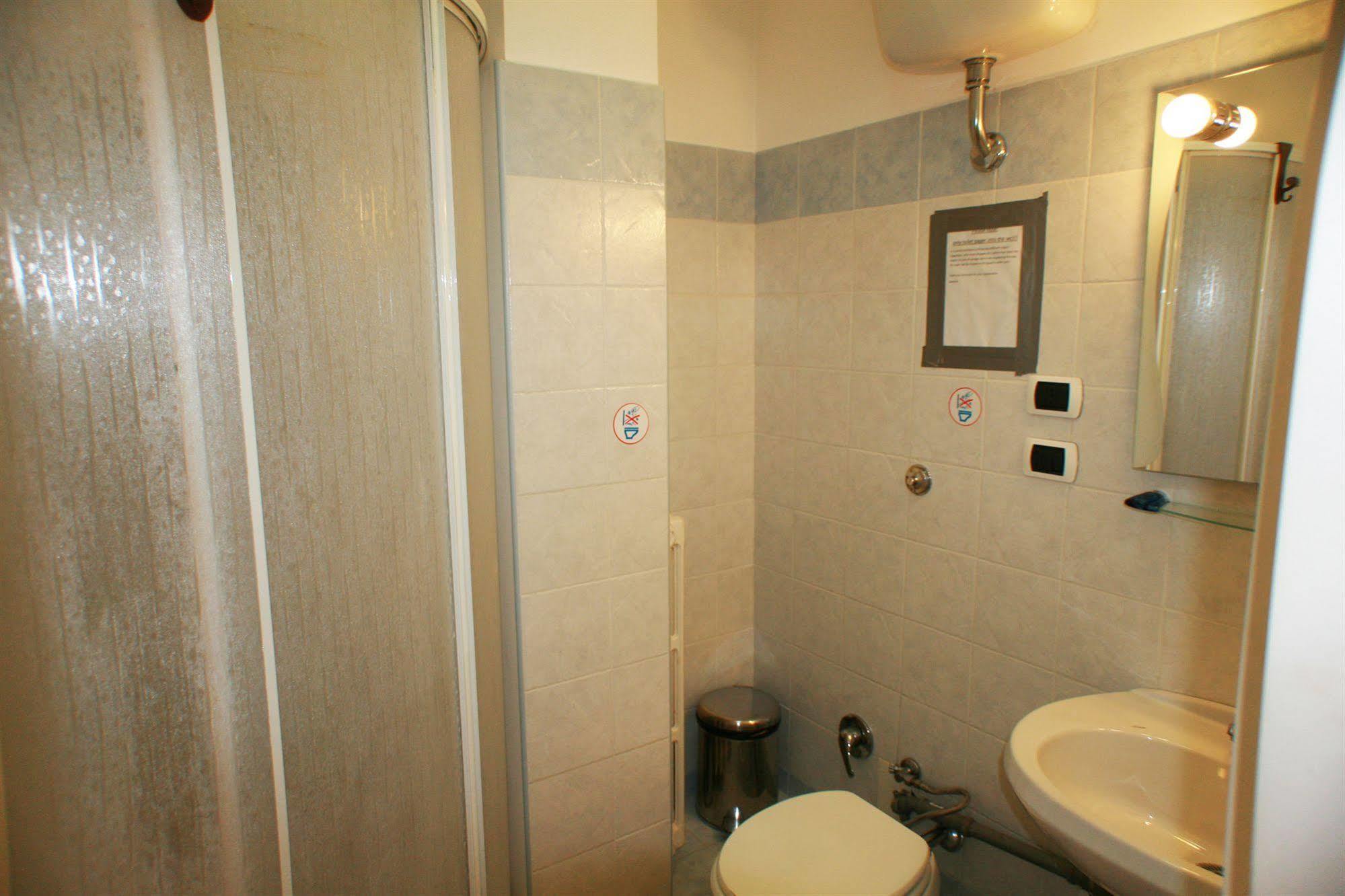 Macao Rooms Rome Exterior photo